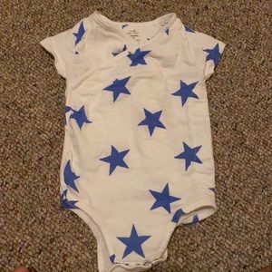 Aden + Anais onsie. 6-9 months